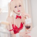 黑料网推翻：网红变美历程竟靠大量修图，现场照打脸，正式开启网红黑料